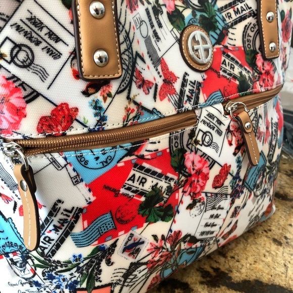 NWT Giani Bernini Travel Tote ✈️ 🌴 - Picture 3 of 8